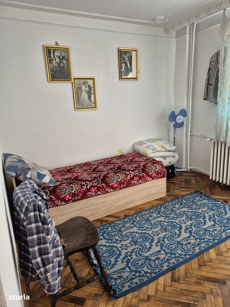 Margeanului, apartament 2 camere 50 mp, etaj 1/8.